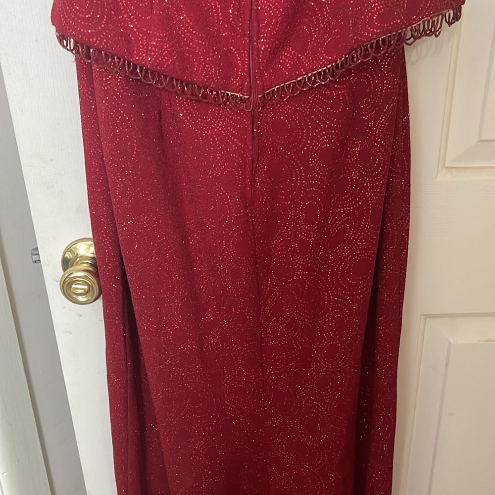 Dress Red floor length sequined evening, wedding or prom gown Christmas party - Picture 8 of 10